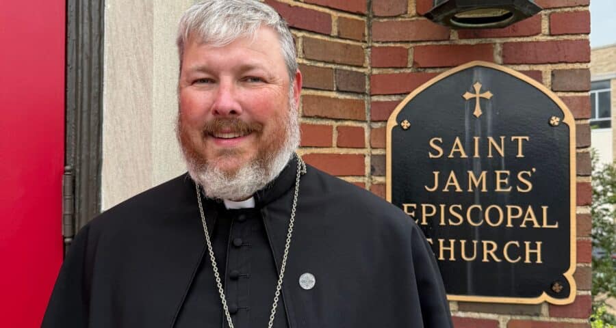 David Halt, Episcopal priest and piece of shit